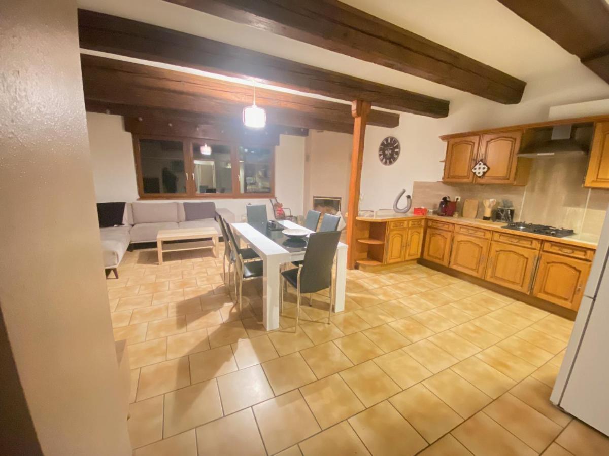 Appartement « Chez Falco » Vue Sur Le Chateau 쉬르멕 외부 사진
