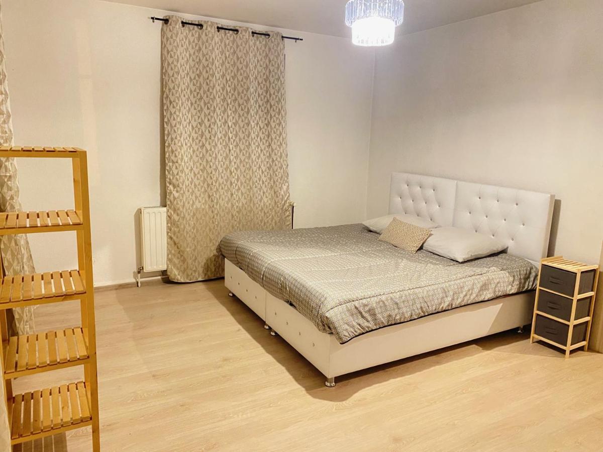 Appartement « Chez Falco » Vue Sur Le Chateau 쉬르멕 외부 사진